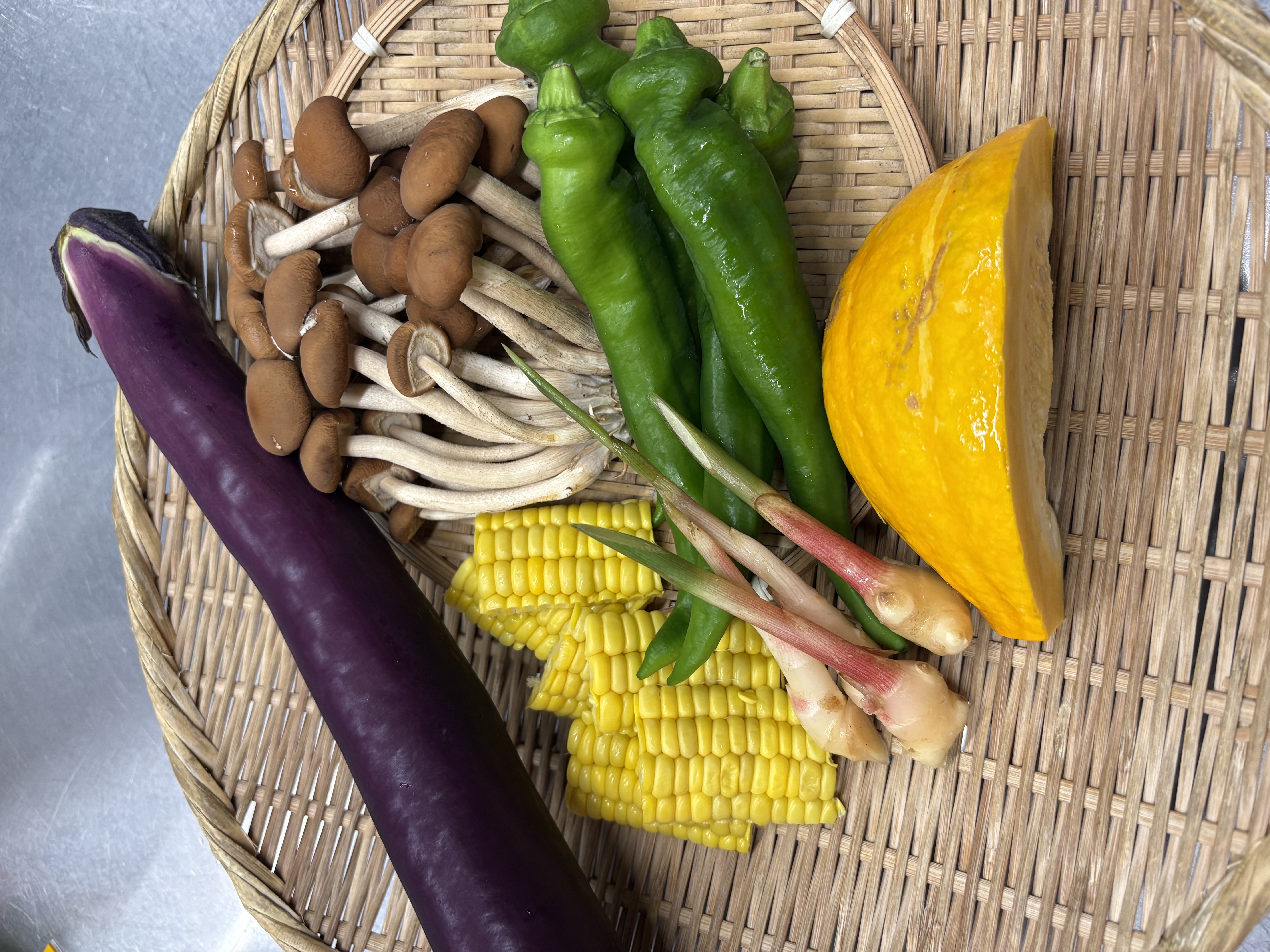 旬な野菜天ぷら盛り合わせ