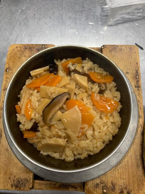 五目釜飯